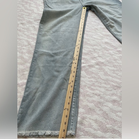 Pilcro Anthropologie Light Wash Wide Leg Classic Denim Straight Jeans Frayed Hem - Picture 7 of 11